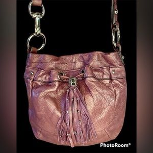 B Makowsky leather‎ plum/mauve cross body purse/bag.